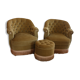 Paire de fauteuils crapauds et leur pouf vert