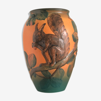 Ipsen vase with squirrel decoration