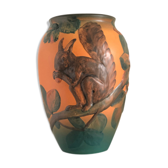 Ipsen vase with squirrel decoration