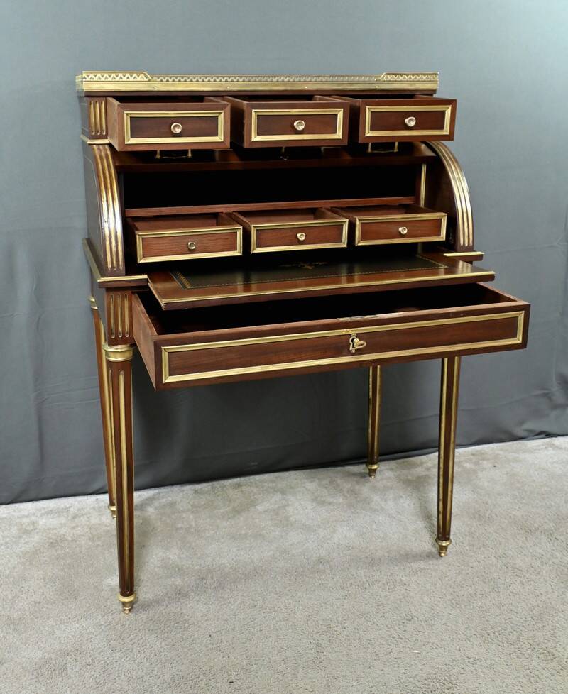 Small Mahogany Cylinder Desk, Louis XVI Style – Mid-19th Century
