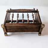 Porte-revue en bois ancien