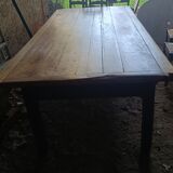 Farm table
