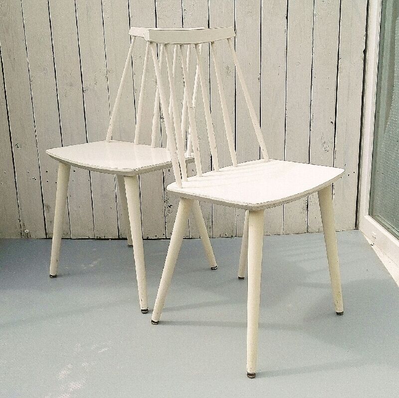 Pair of Scandinavian chairs Theodore Harlev for Farstrup