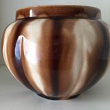 Art deco ceramic pot cover