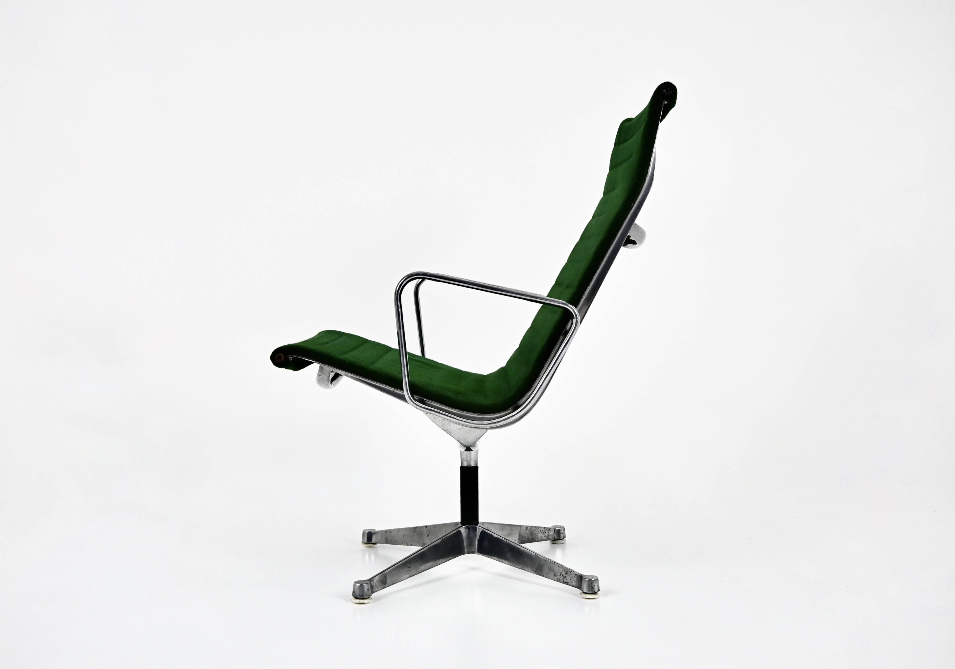 Green EA124 armchair by Charles and Ray Eames for Herman Miller, 1970s