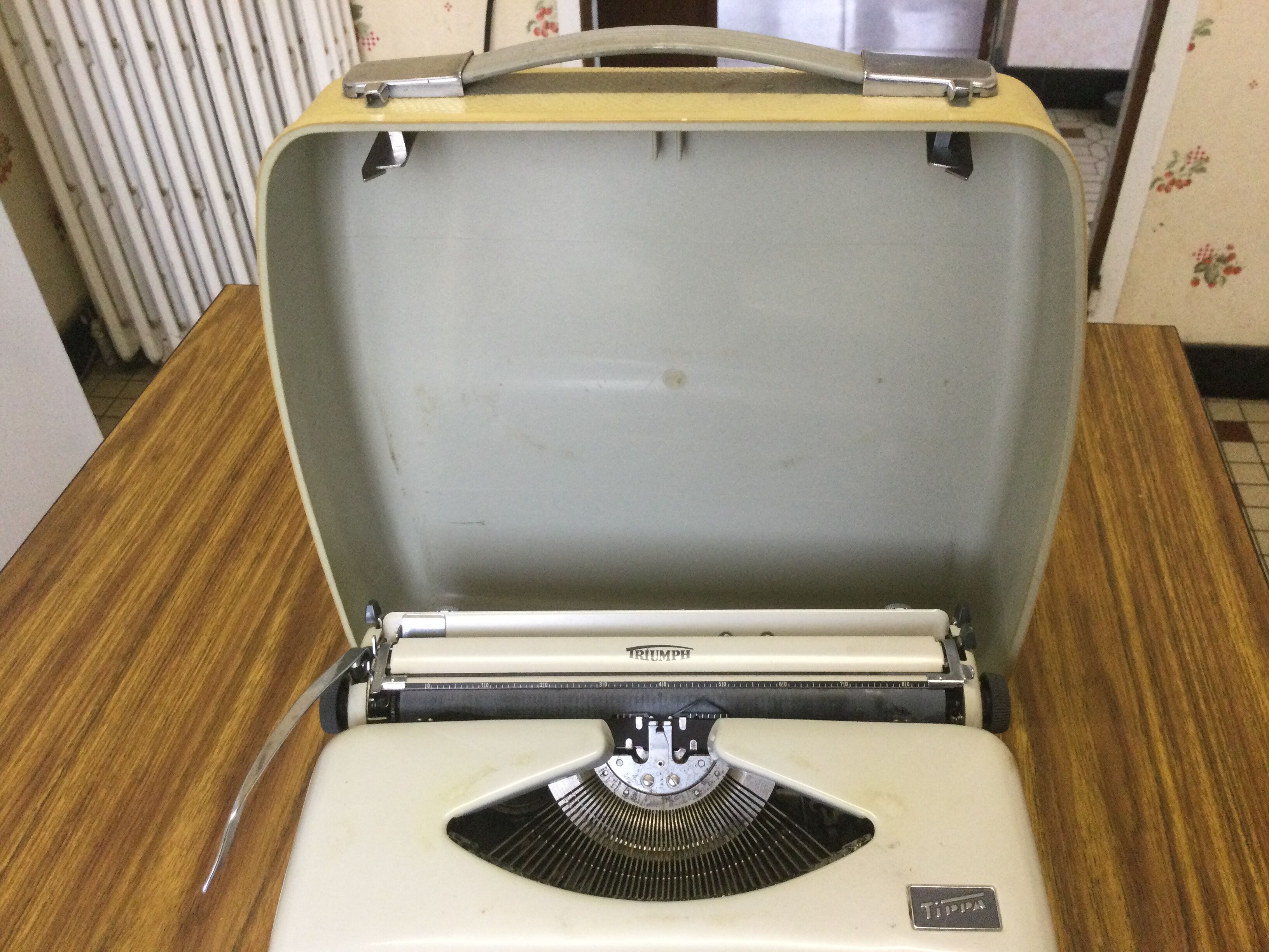 Triumph portable typewriter