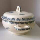 Ancienne Soupière Terre de Fer décor bleu fleuri