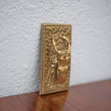 Scarab brass mail clip