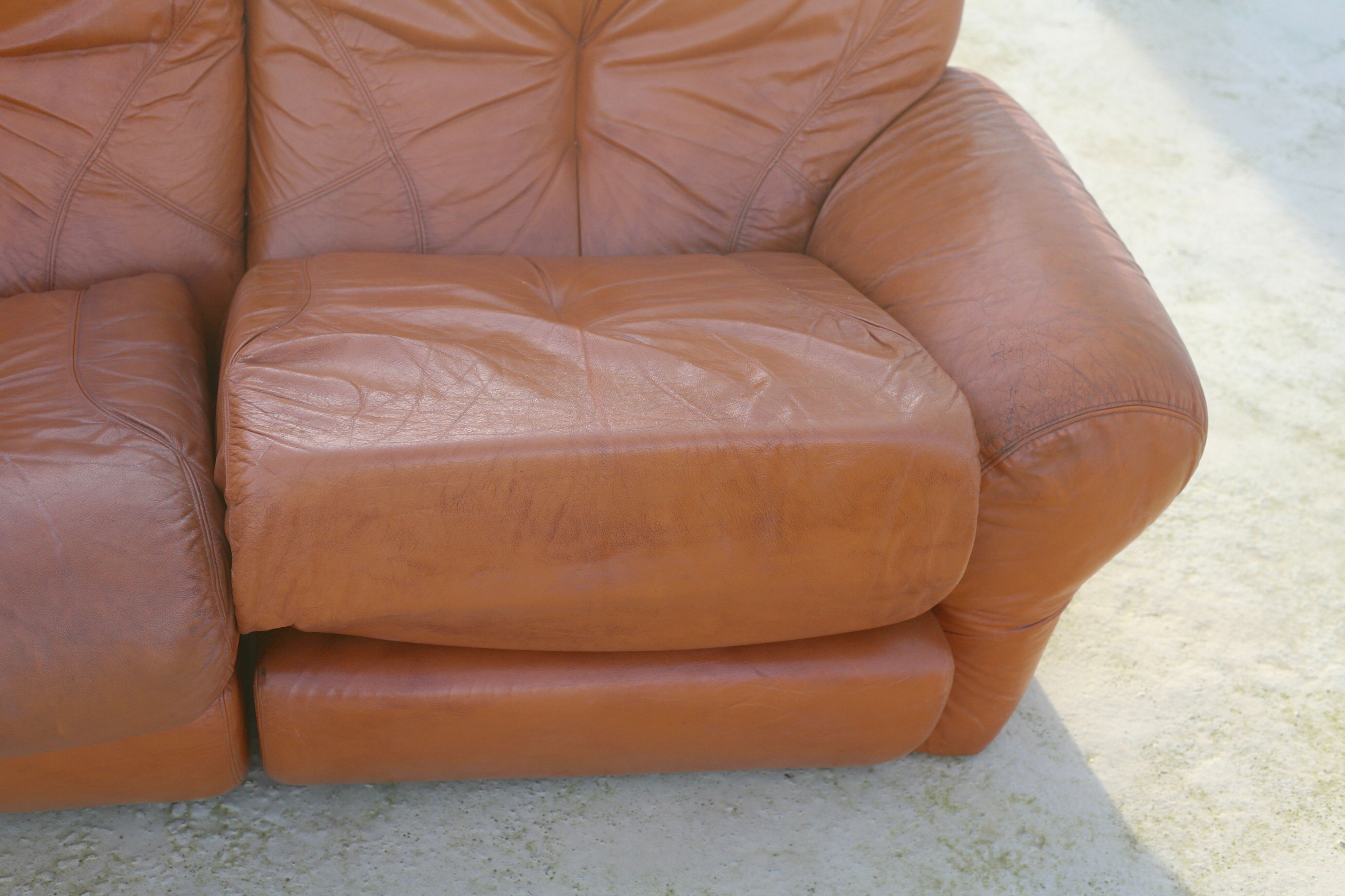 Modular sofa in "fawn" leather, Italy, circa 1970