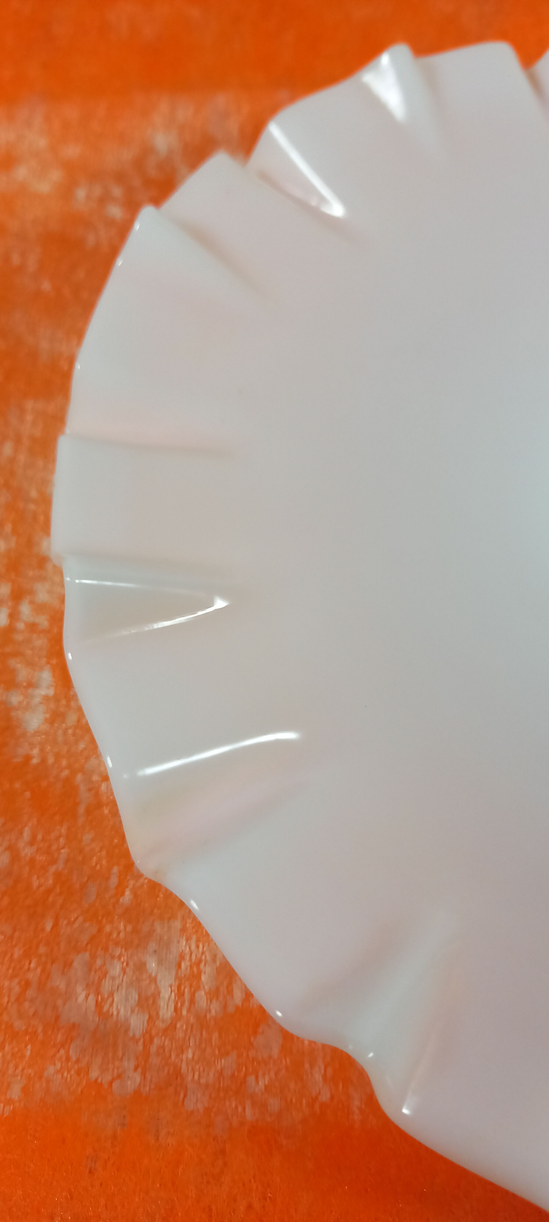 Lampshade for "retro" suspension in white glass