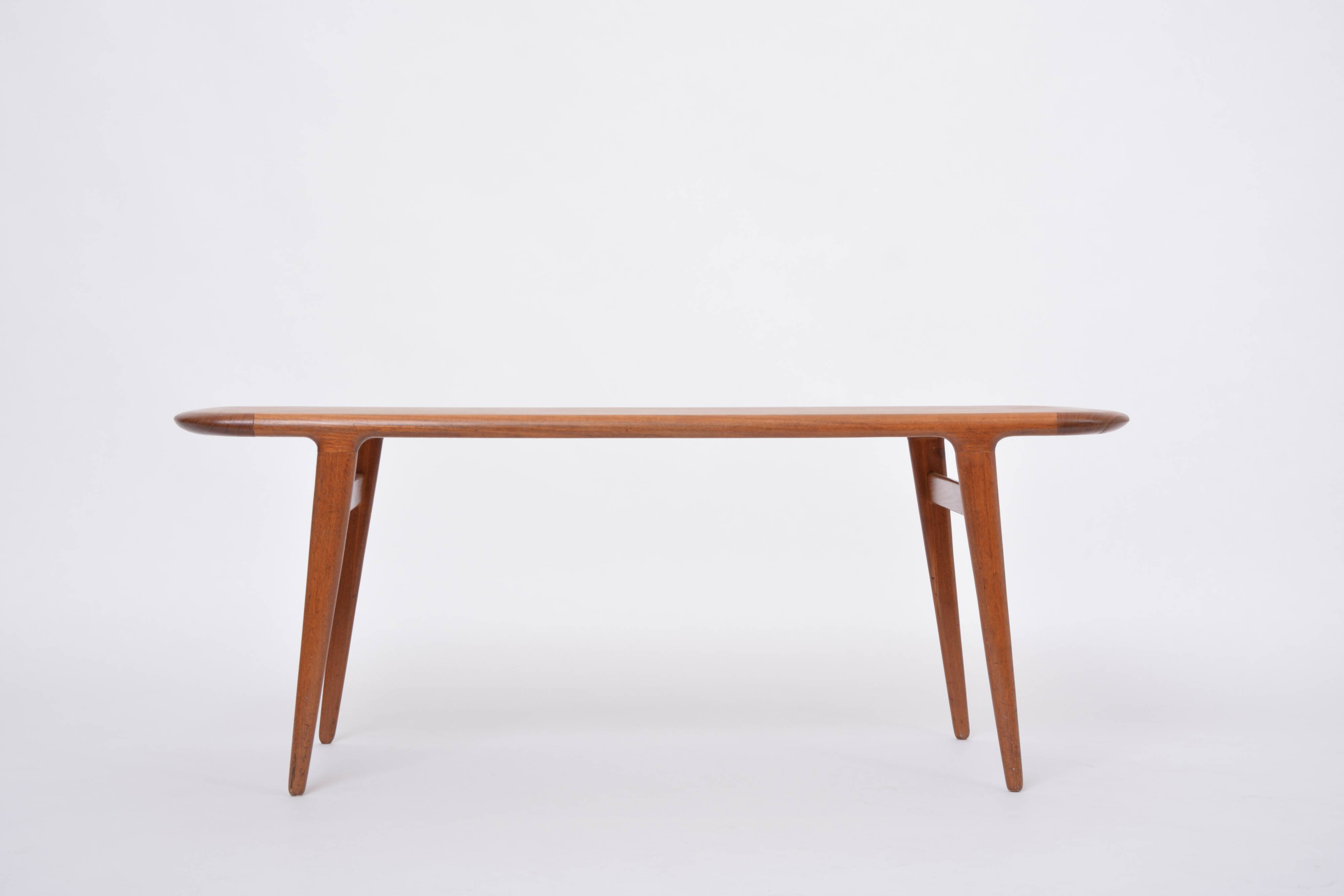 Danish Mid-century coffee table made of Teak wood
