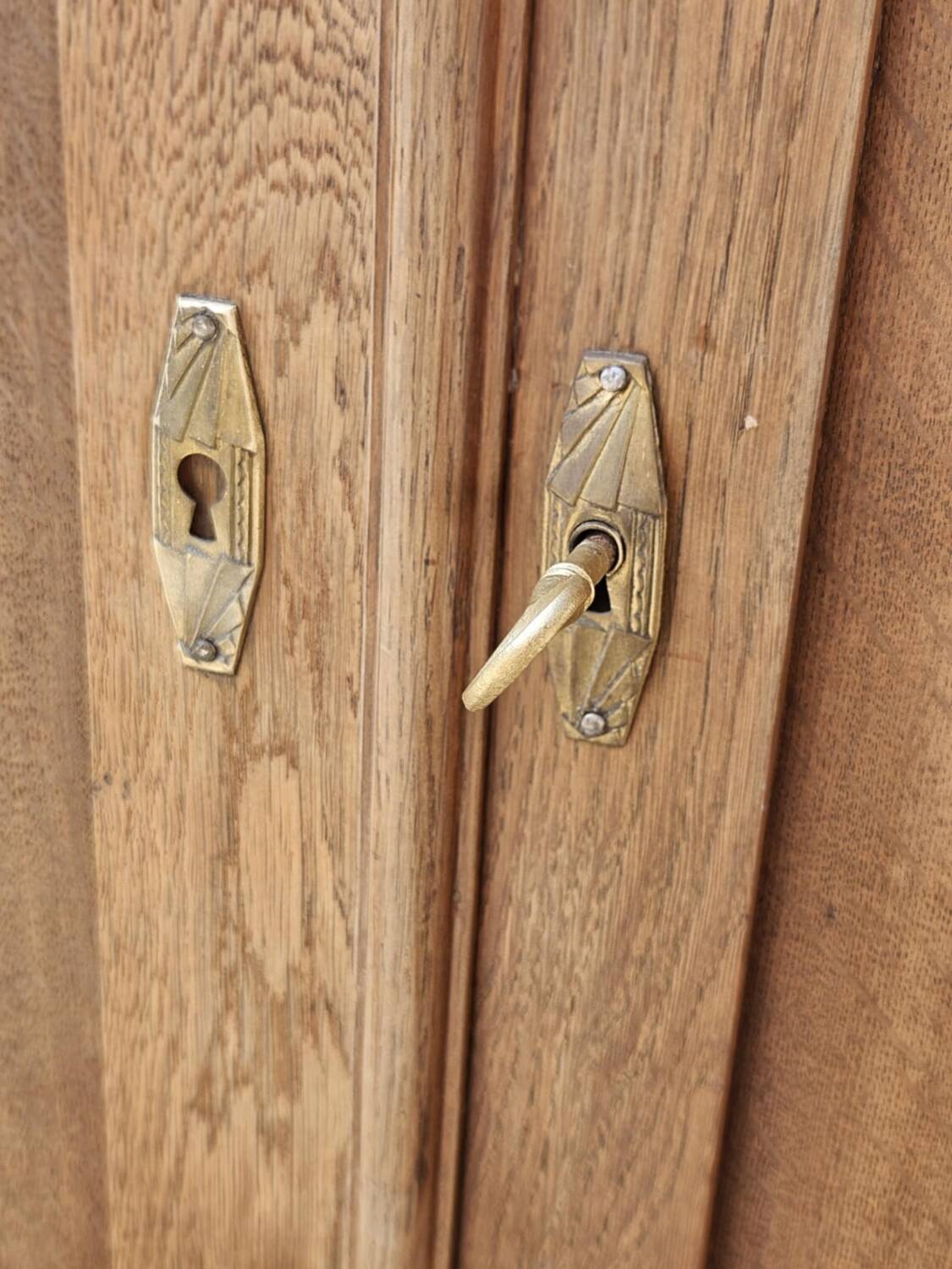 Buffet parisien art déco