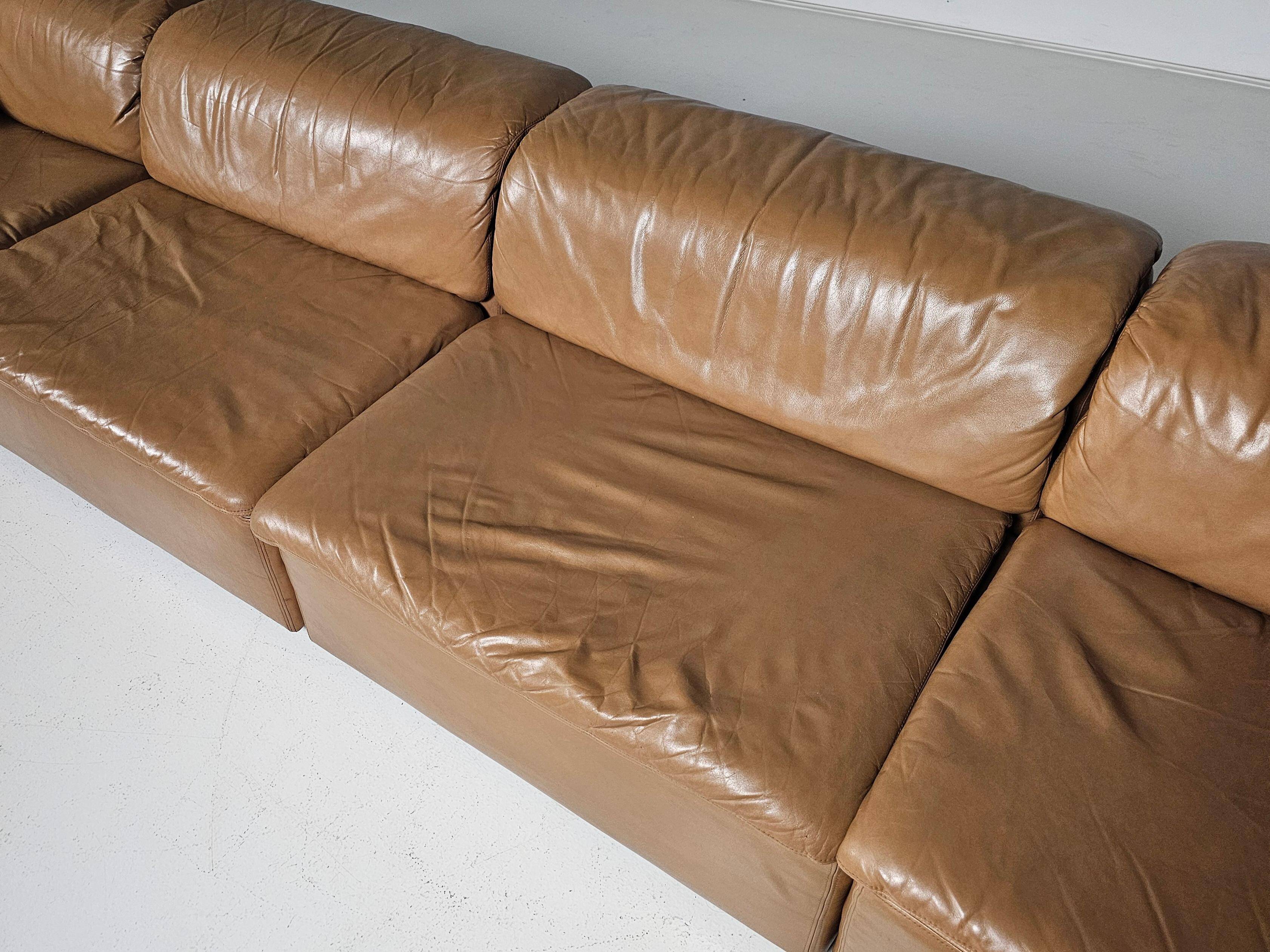 Modular "Jeep" sectional sofa in light brown leather by Anita Schmidt for Durlet, 1970.