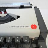 Olympia traveller typewriter luxury 70s
