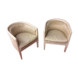 2 toad chairs