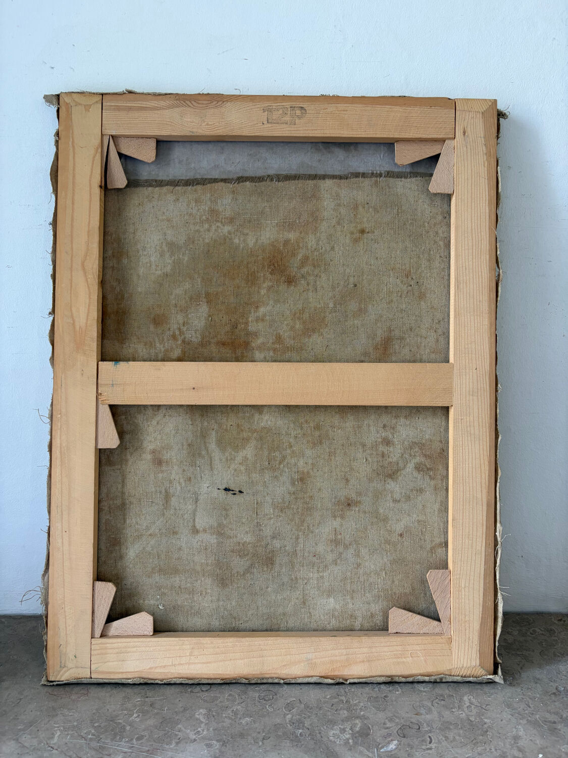 Bouquet of flowers in a blue vase, knife technique.