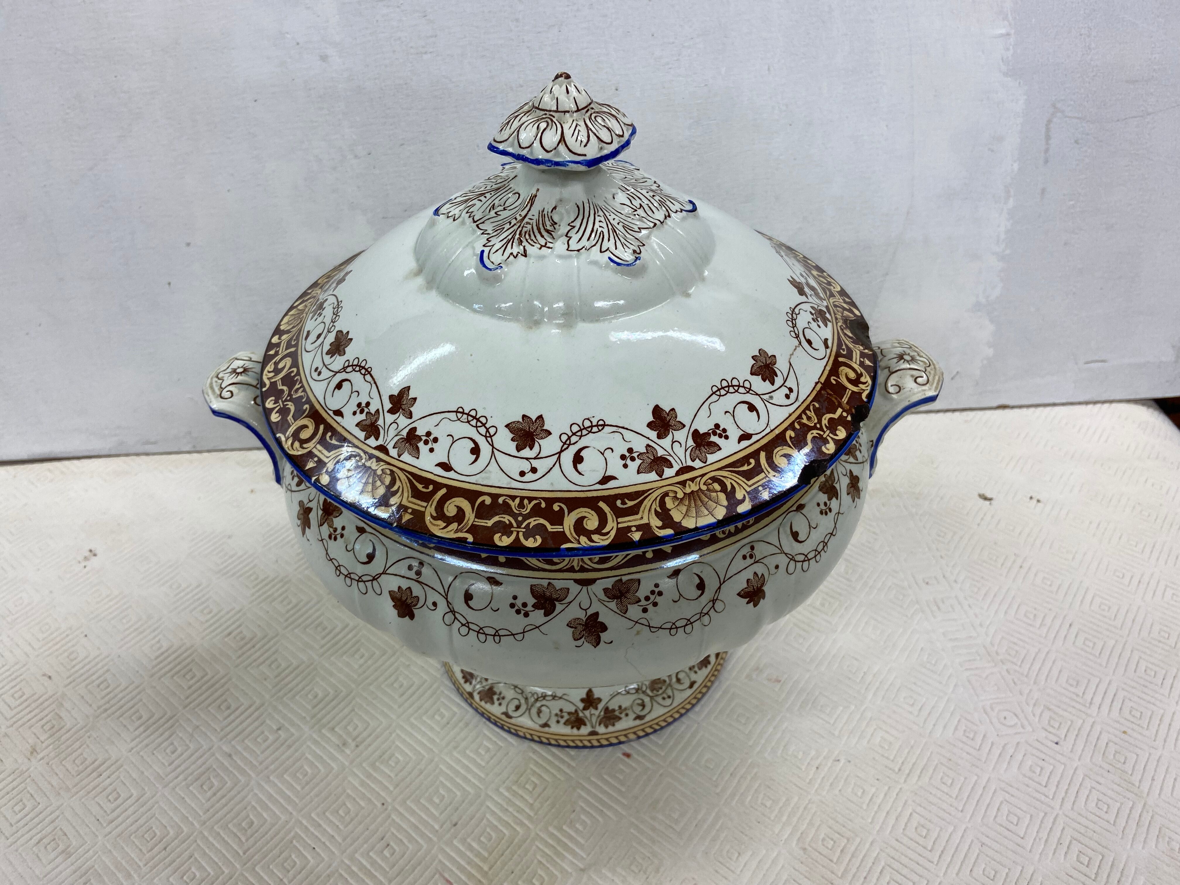 Soupiere Louis XV