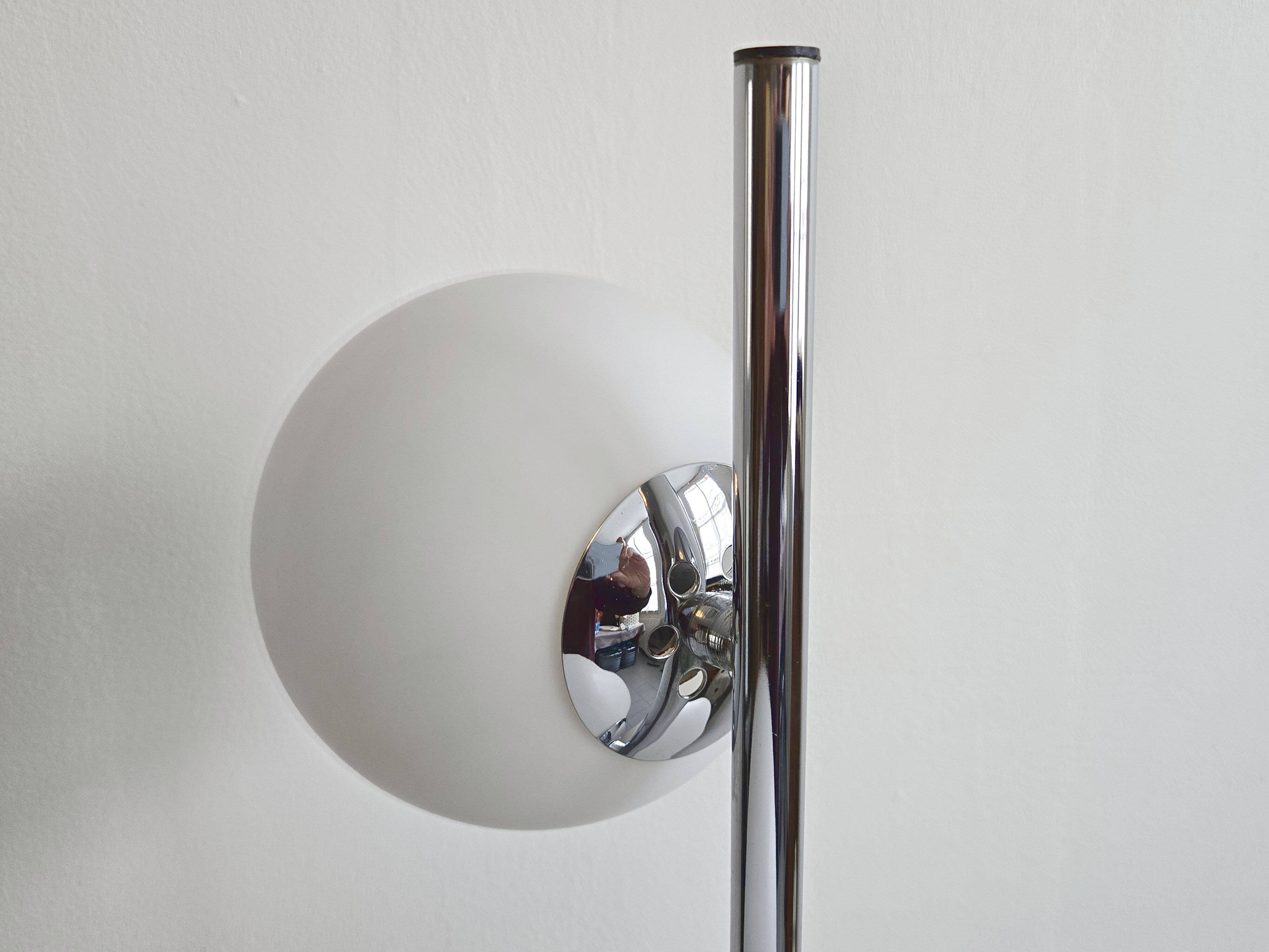 Vintage floor lamp 1970