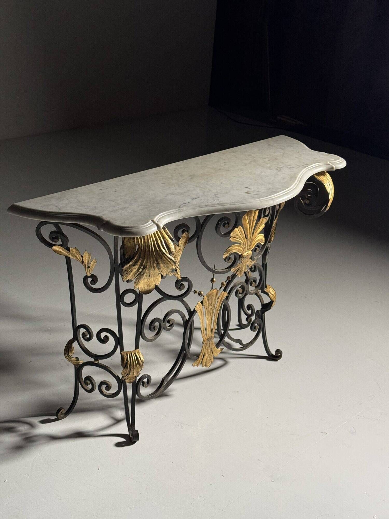 Table console en fer forgé avec marbre, années 1950