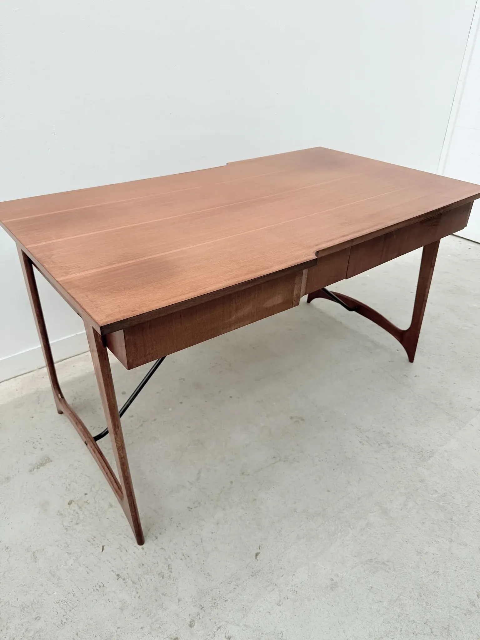 Scandinavian style desk in teak and brass, 1950.