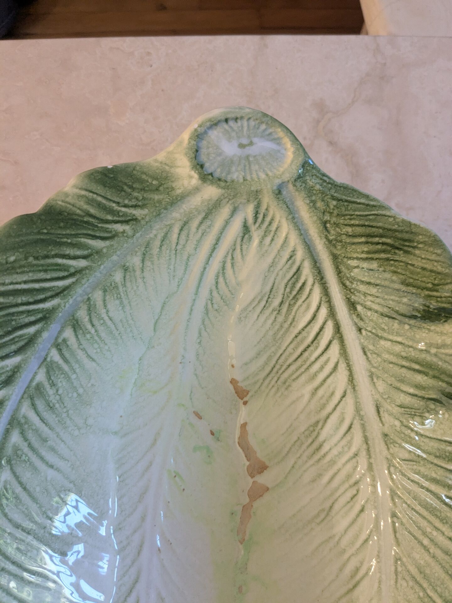 Plat vintage feuille de chou