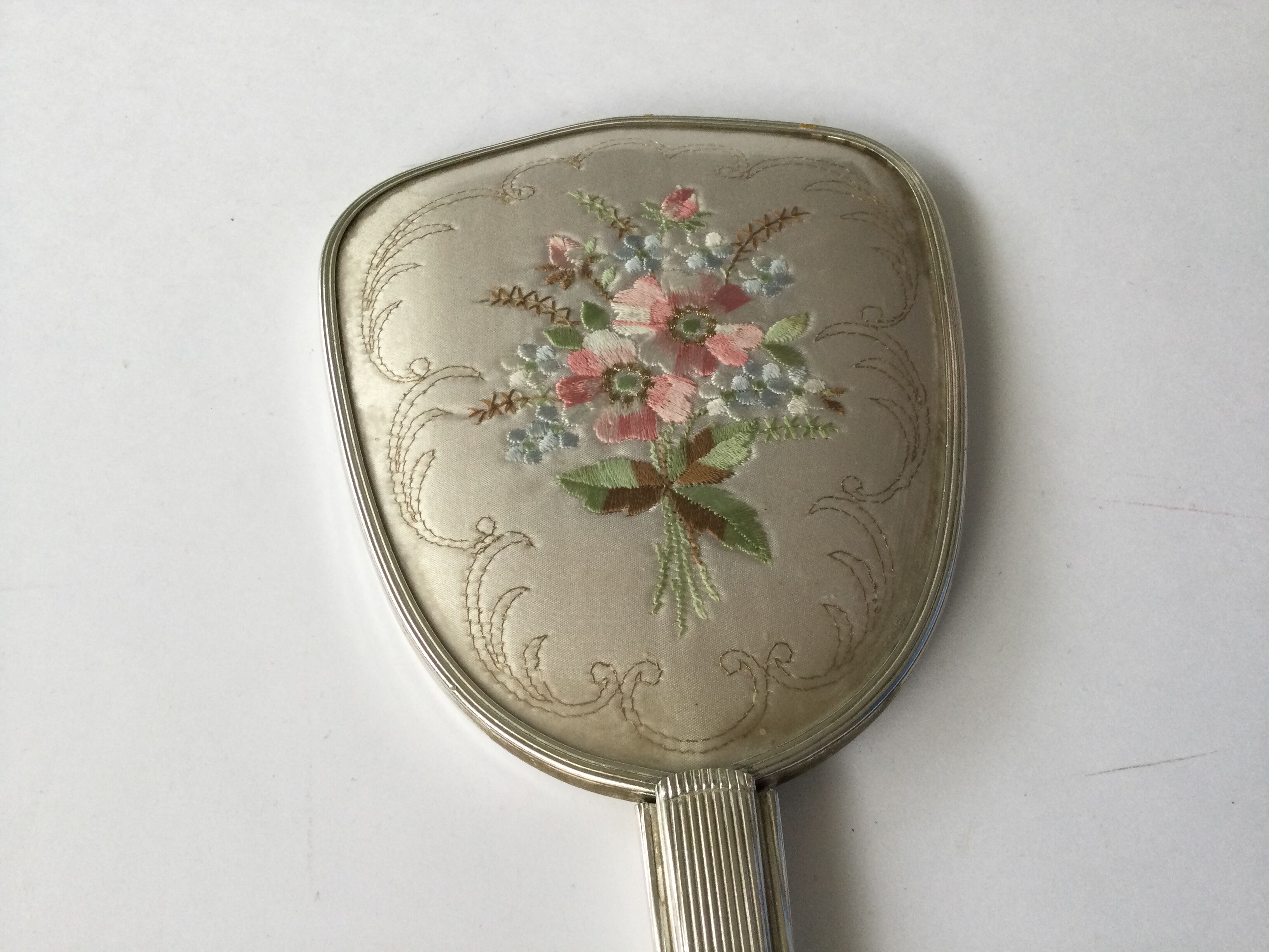 Vintage hand mirror embroidered fabric 30x13cm