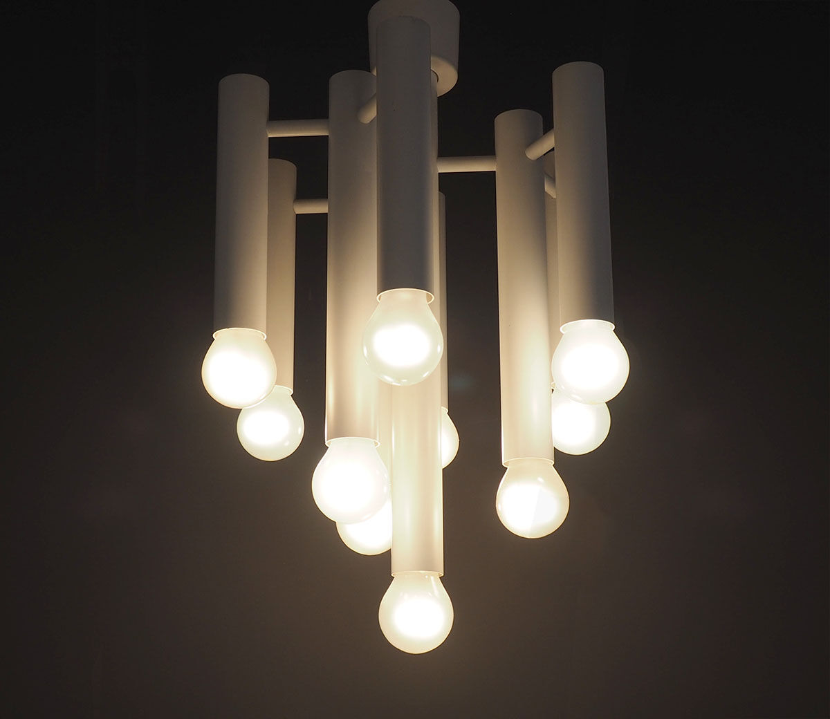 Plafonnier en métal blanc par Temde, années 1970