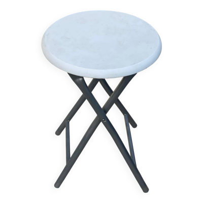 Tabouret industriel pliable en acier gris et bois blanc