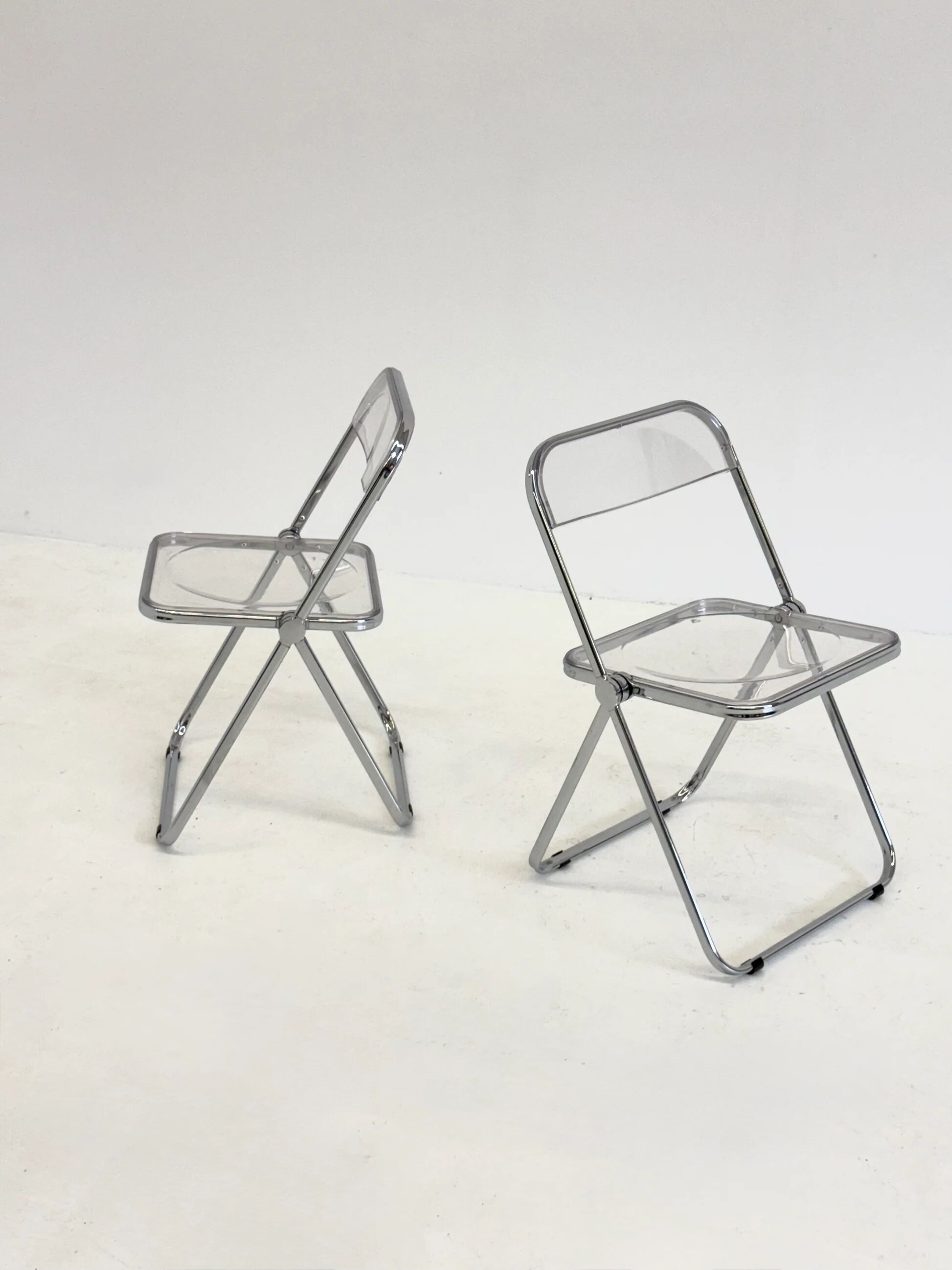 Set of 2 Plia folding chairs by Giancarlo Piretti for Anonima Castelli
