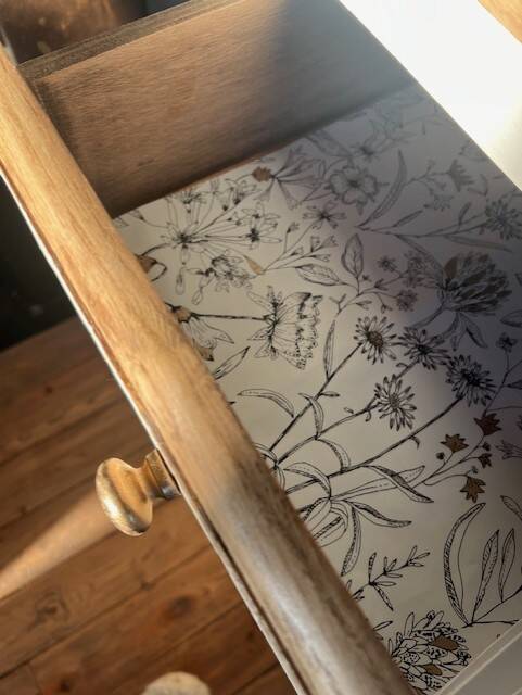 vintage commode