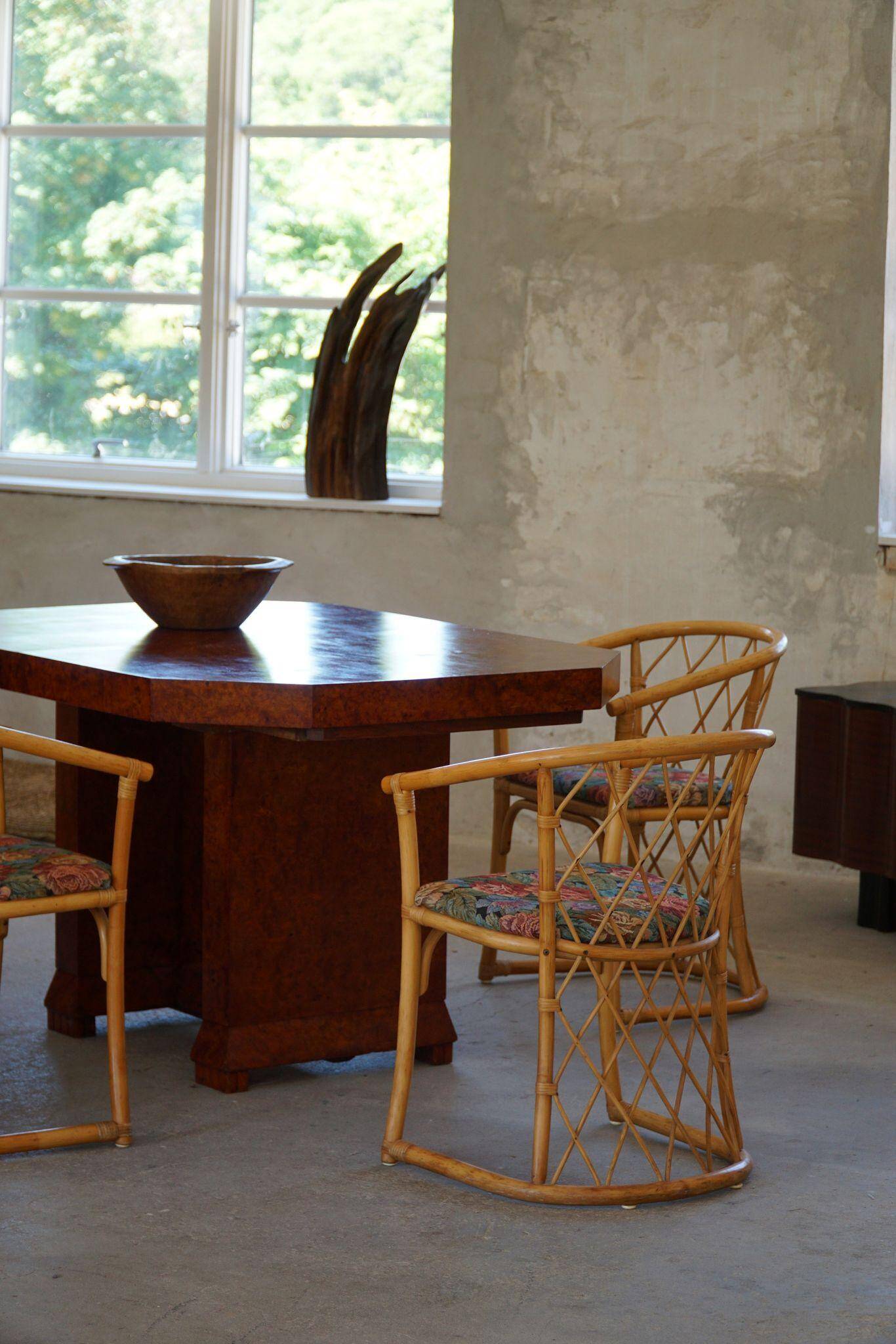 Set of 6 sculptural vintage bamboo dining chairs, modern Danish design, made in the 1960s.