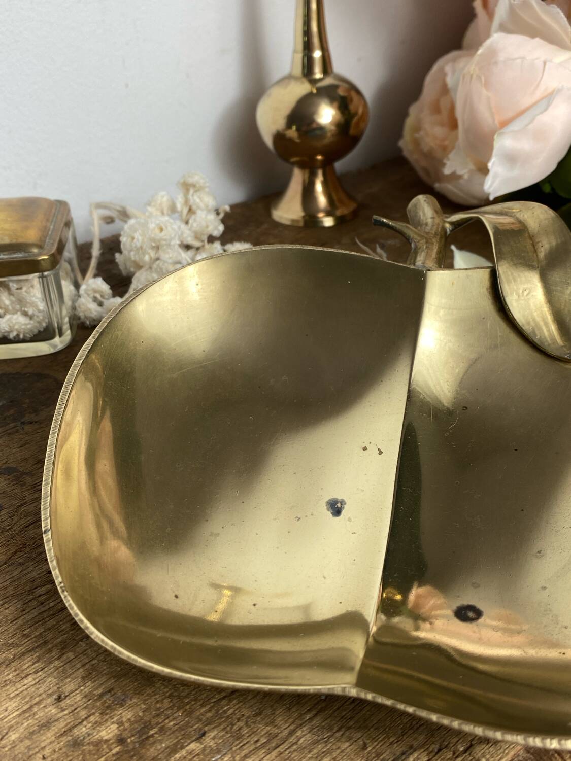 Large brass apple pocket emptier