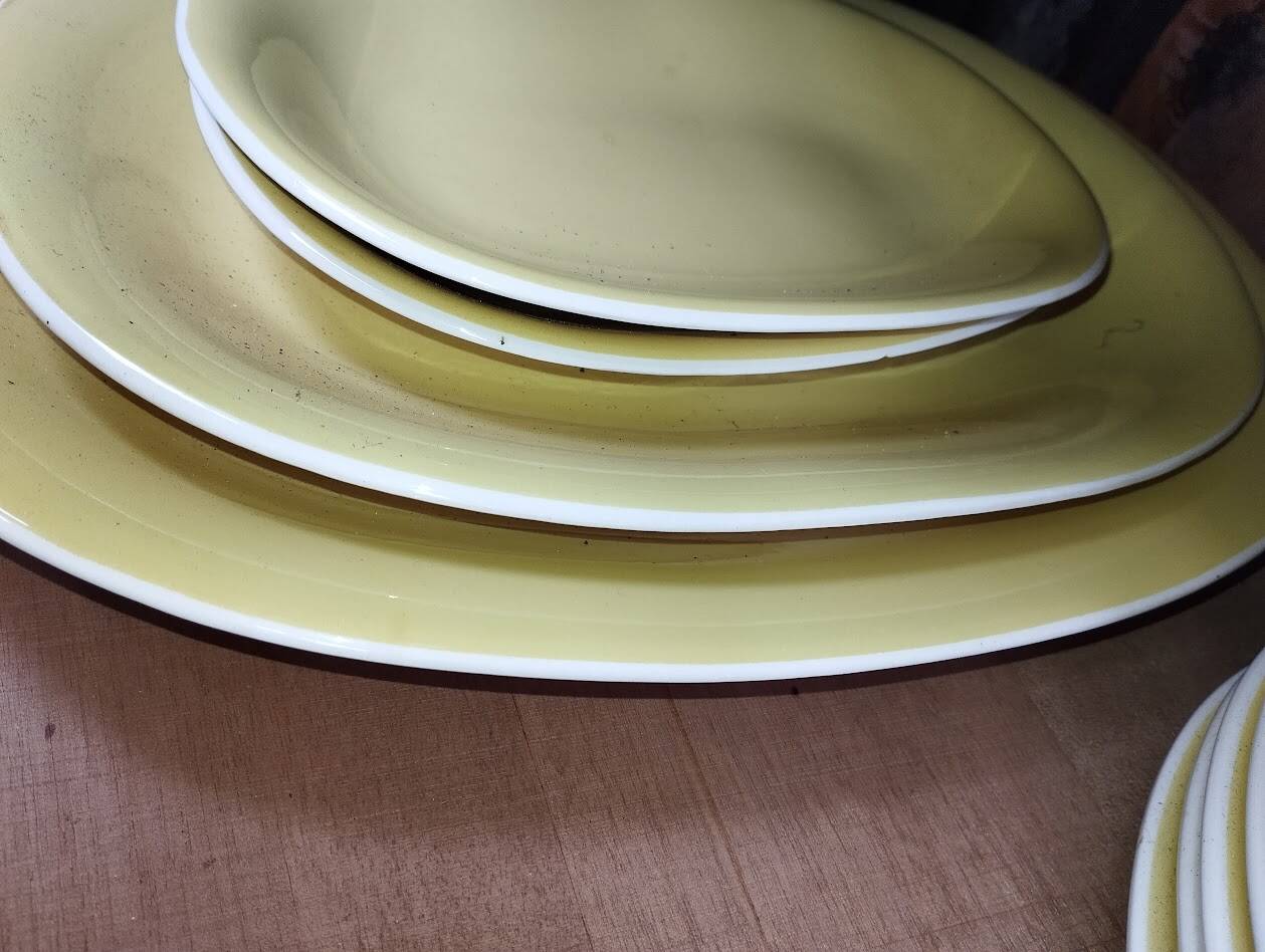 Villeroy & Boch dinnerware set