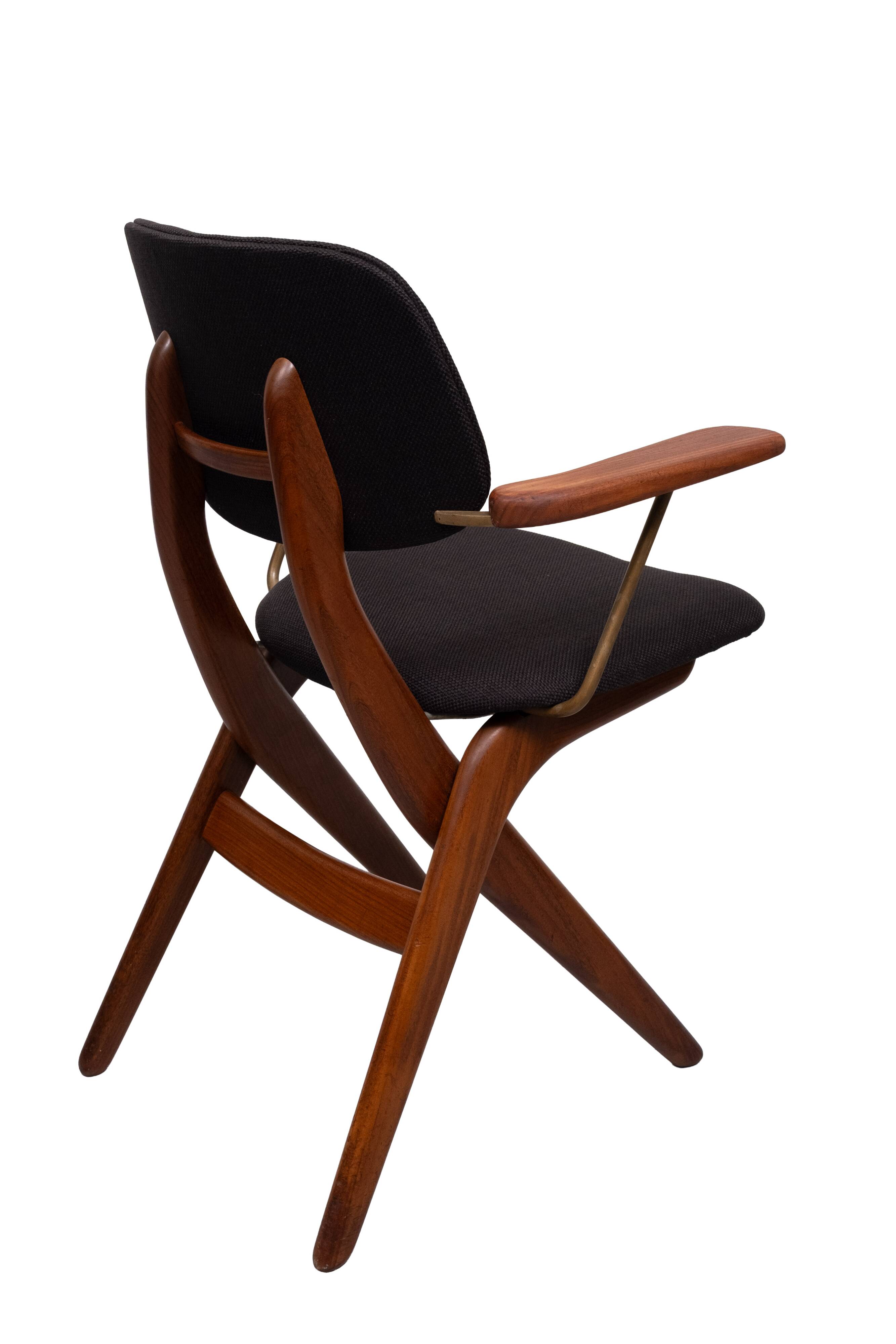 Louis van Teeffelen scissors dinner chairs , wébé, Dutch design