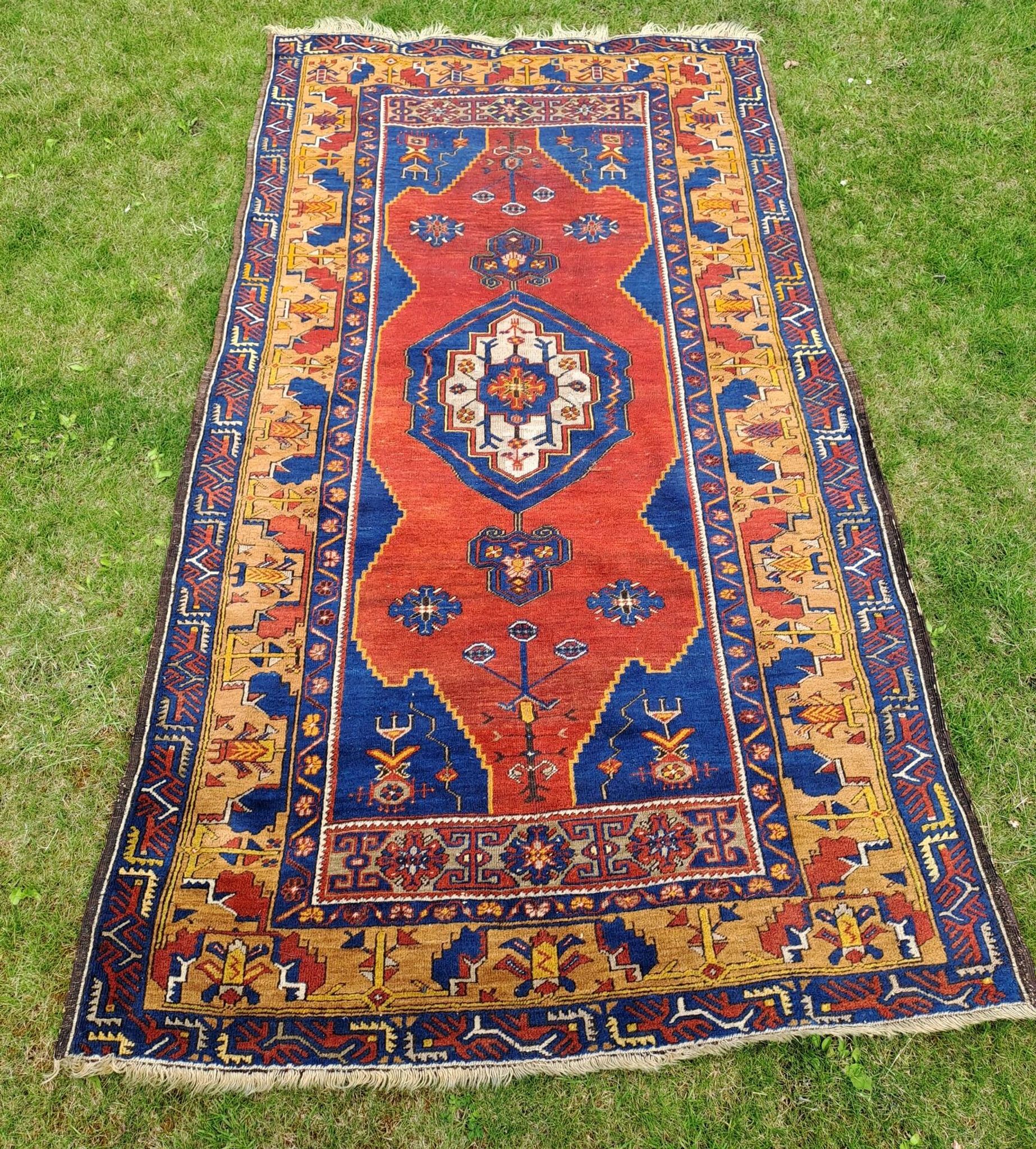 Turkish YAHYALI vintage anatomy rug handmade in wool - 131 x 227