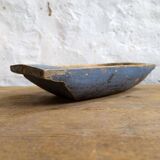 Swedish folk art, large unique blue farmer's bowl from the 19th century.