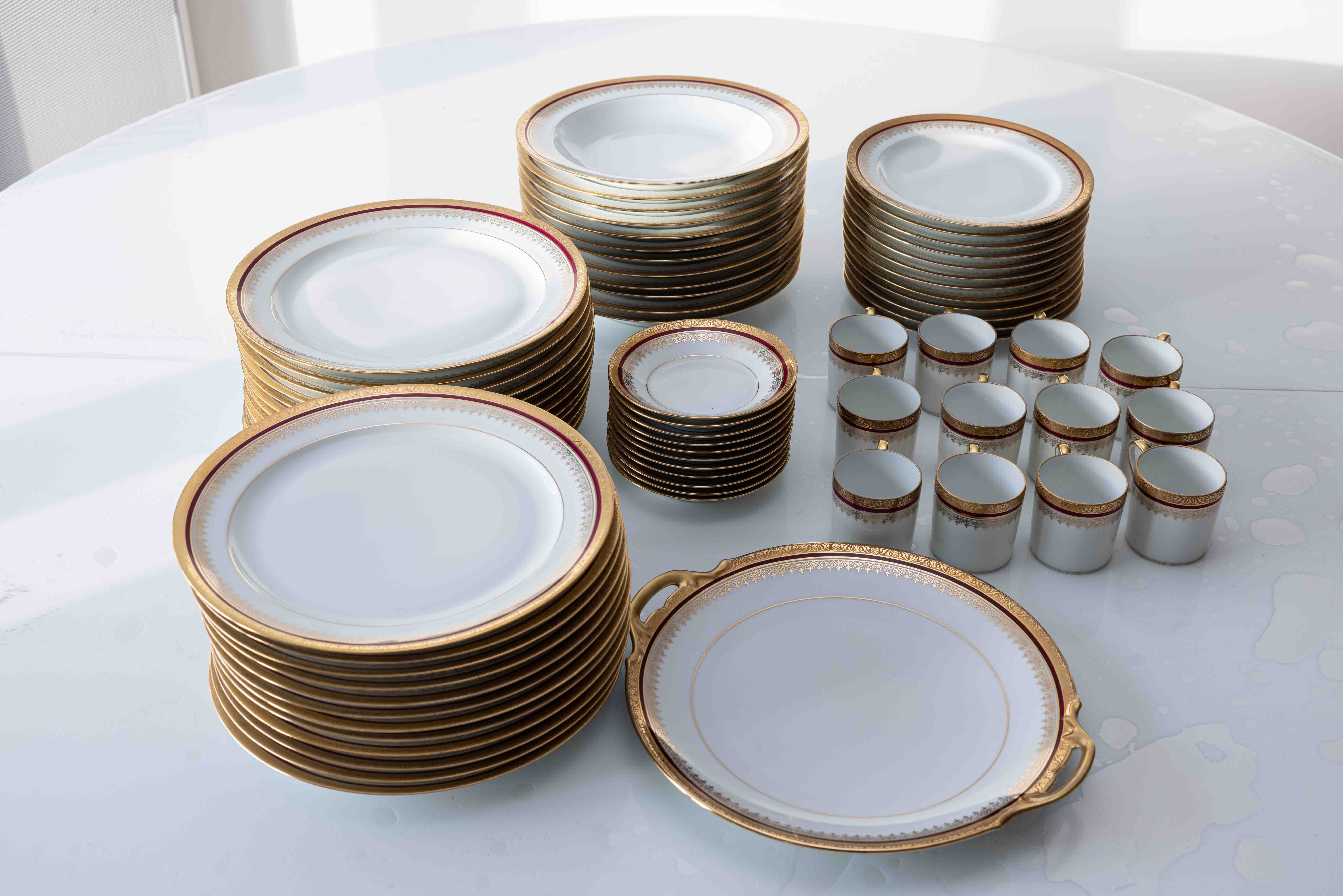 Sevice 72 pieces Limoges porcelain