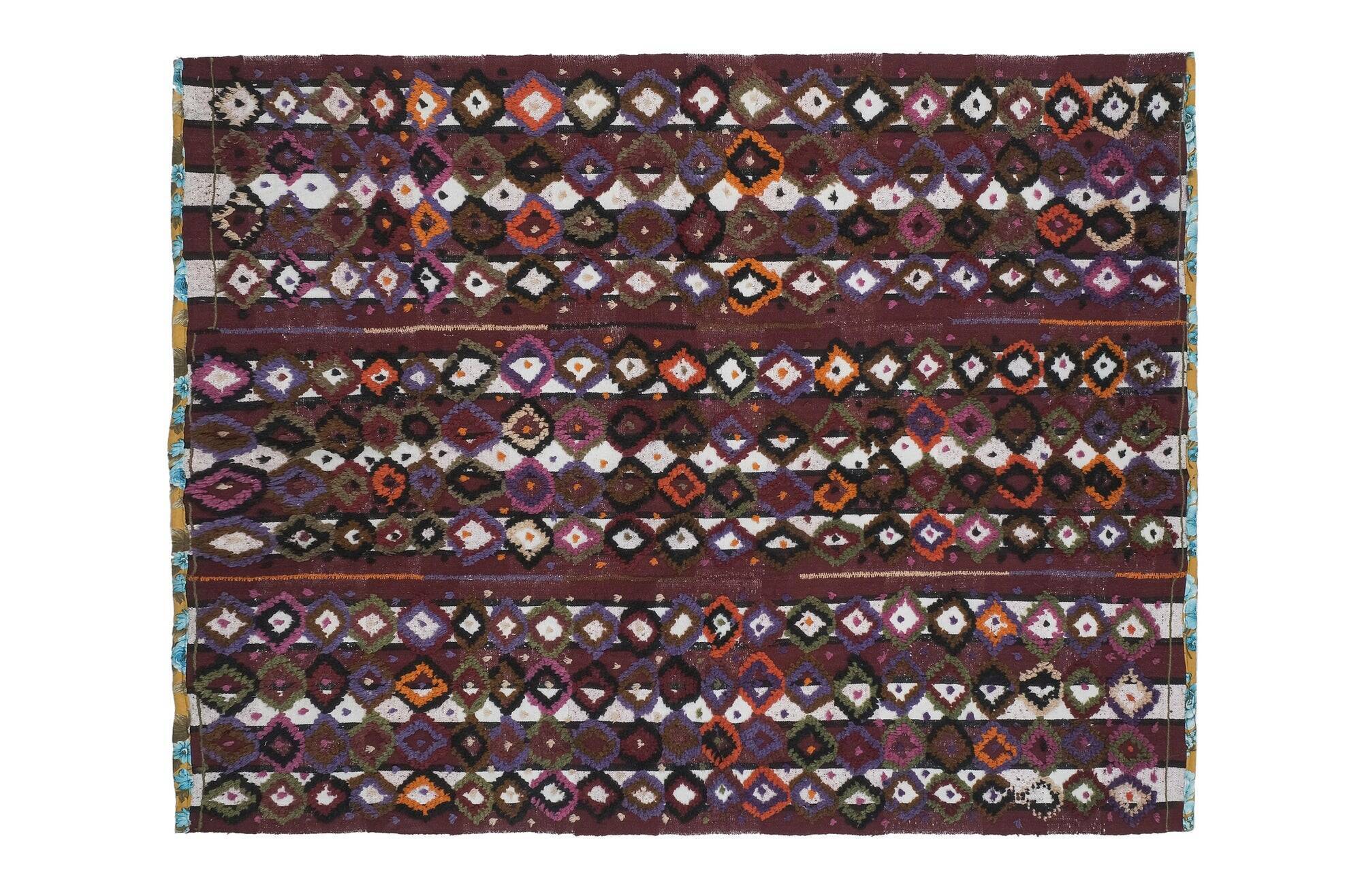 Vintage Turkish kilim, handwoven, 167x215 cm.