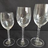Flutes and cut crystal glasses