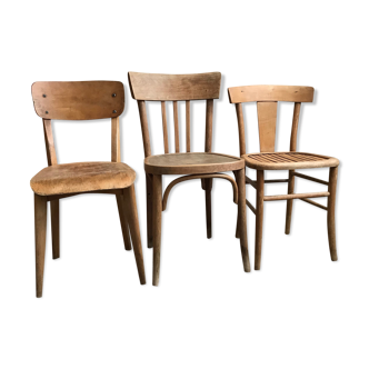 Set of 3 wooden chairs