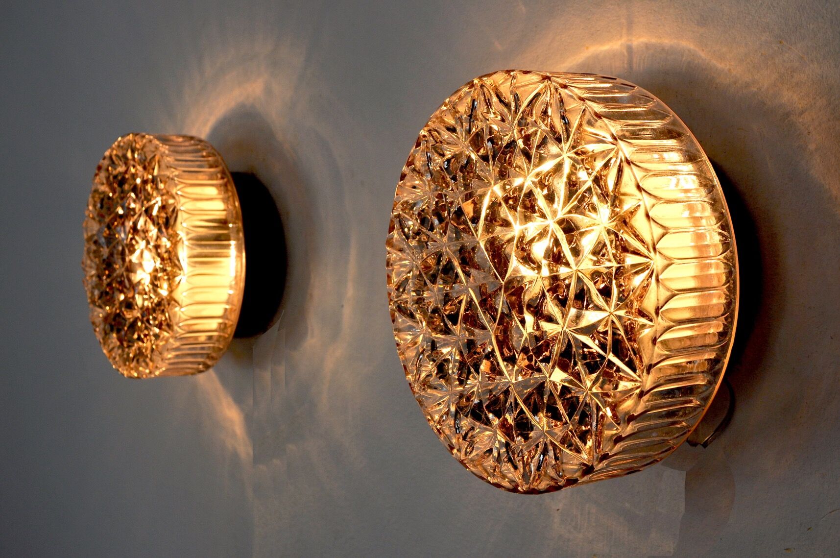 Pair of peris andreu wall lamps, purple cut glass, spain, 1970