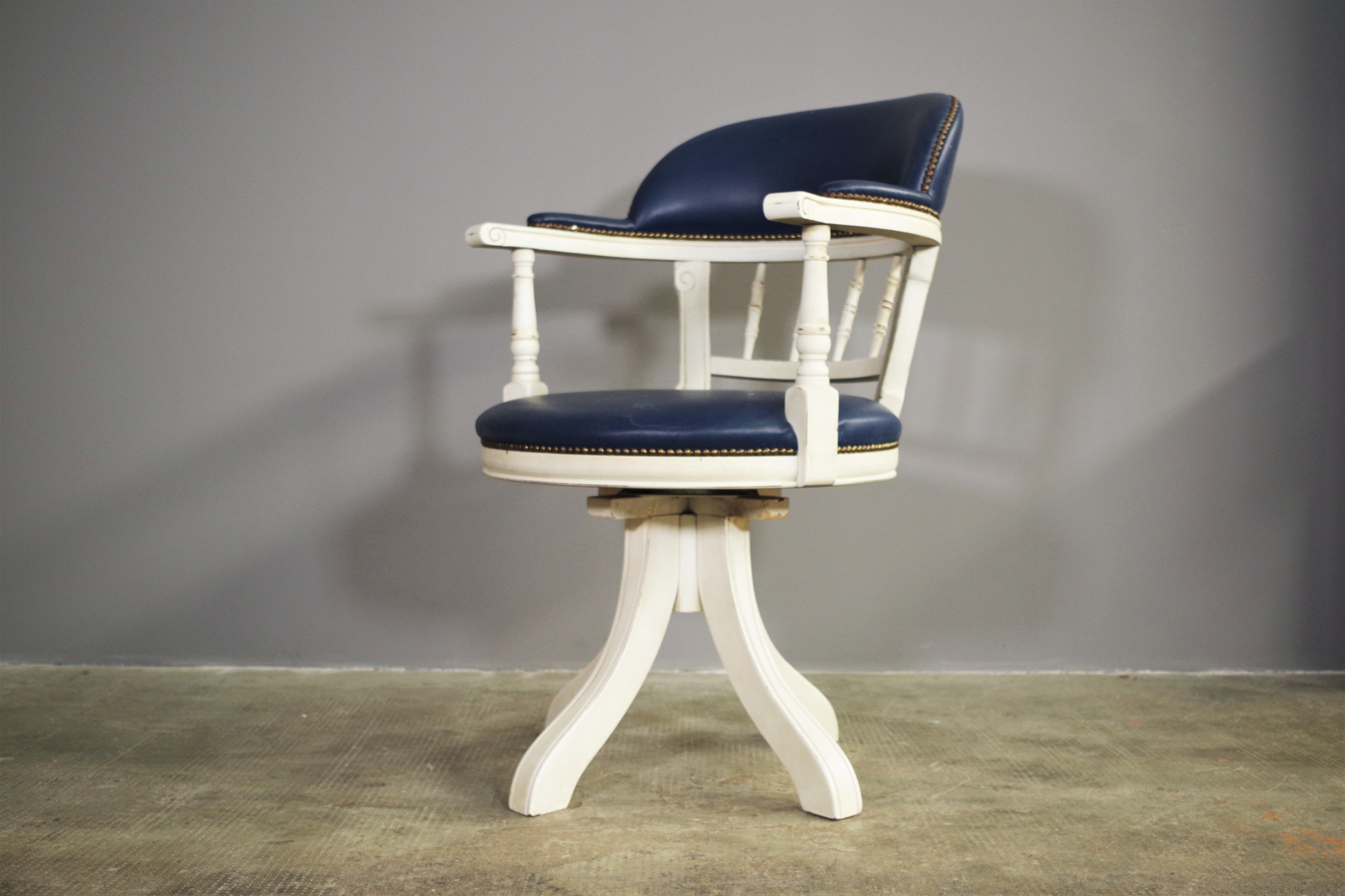 Swivel armchair maritime style 80s
