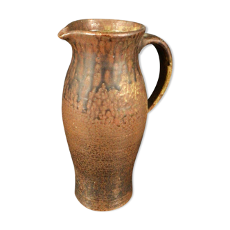 Sandstone pitcher by Bodin