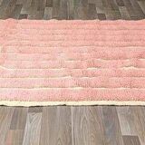 Handmade pure wool Berber rug, Moroccan, size 200 x 300 cm.