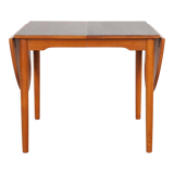 Table en teck, design danois, années 1970, production: Danemark