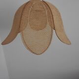 Suspension in metal and rafia