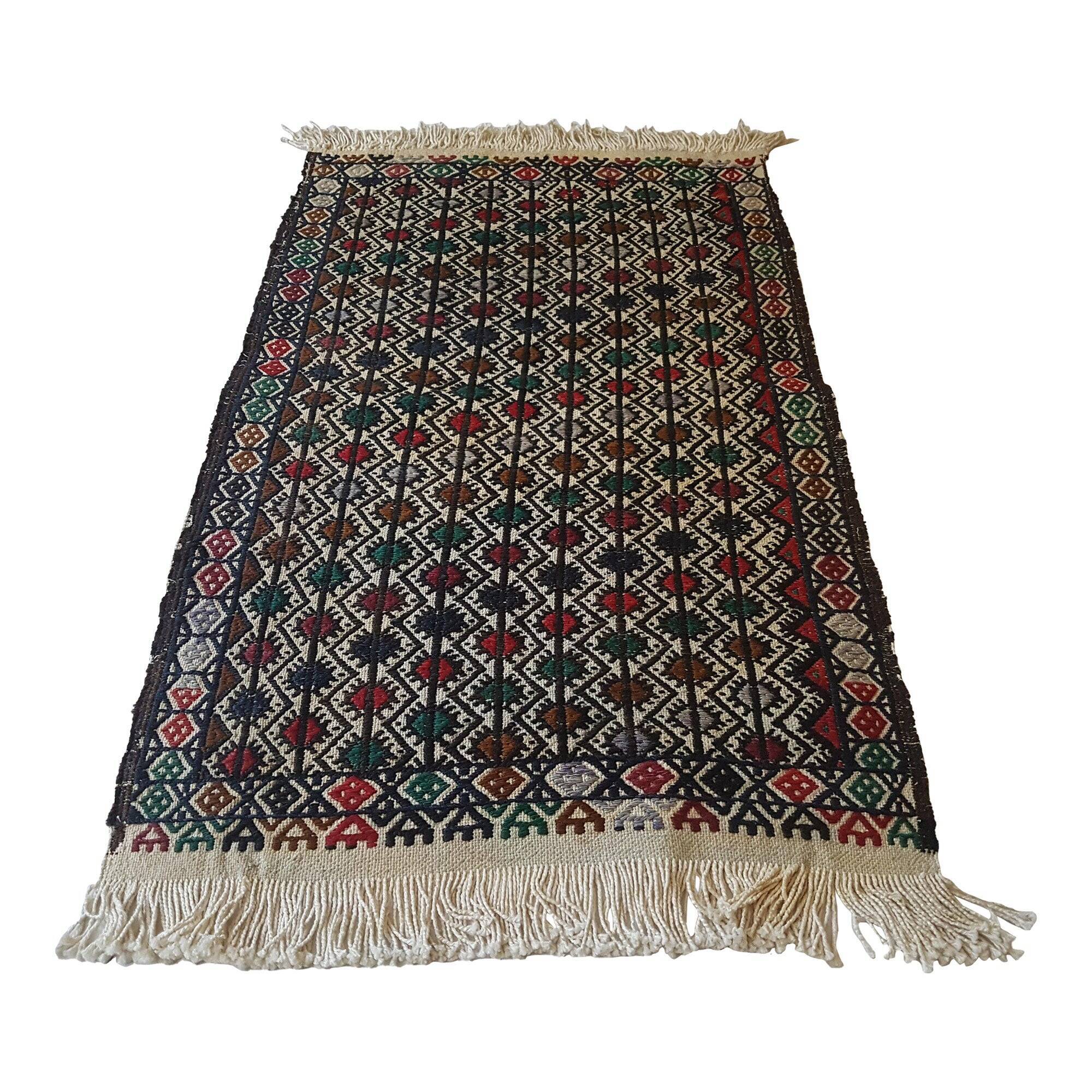 Vintage Turkish kilim handwoven 51x81 cm