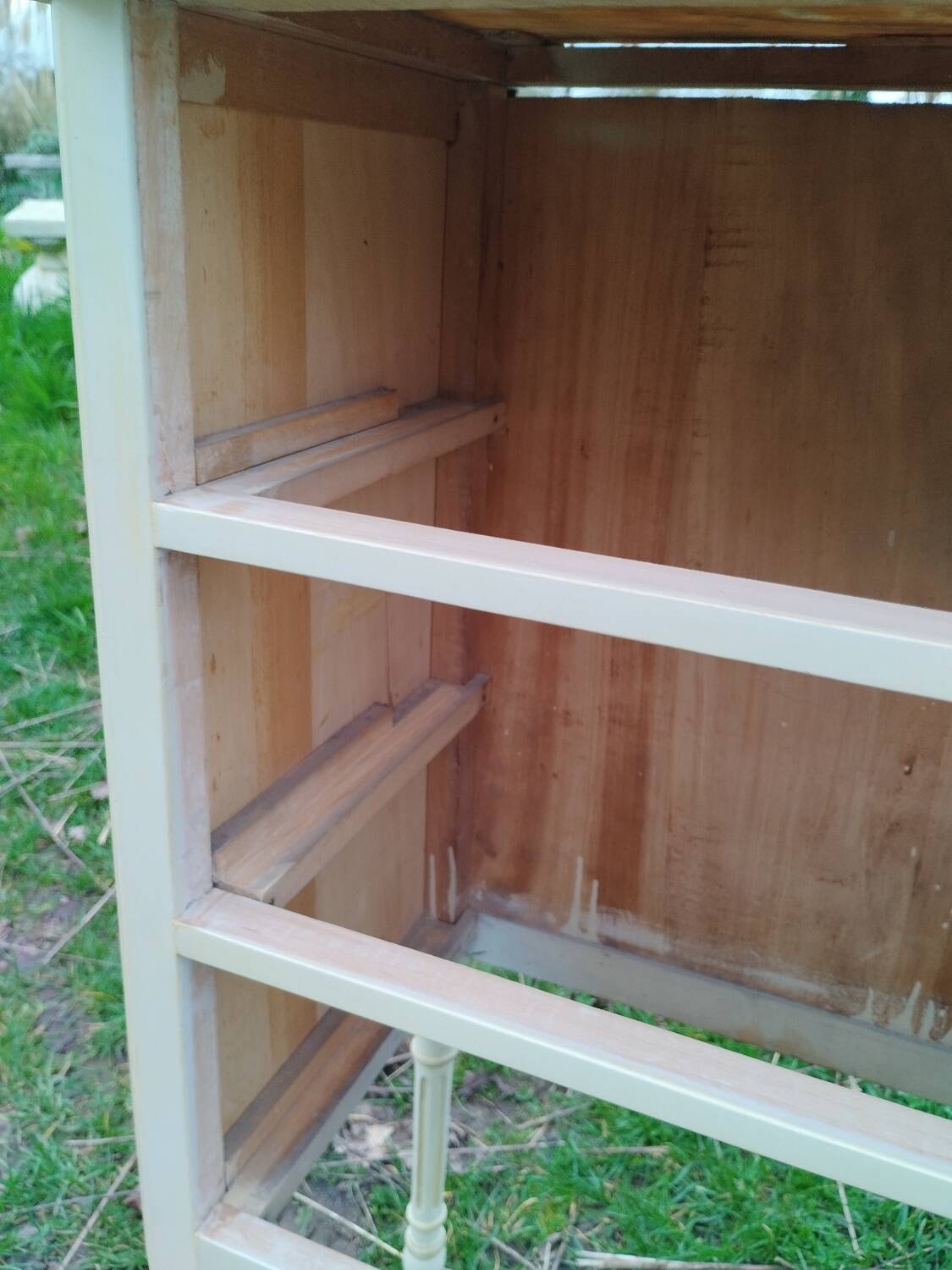 Antique Louis XVI style chest of drawers with marble top