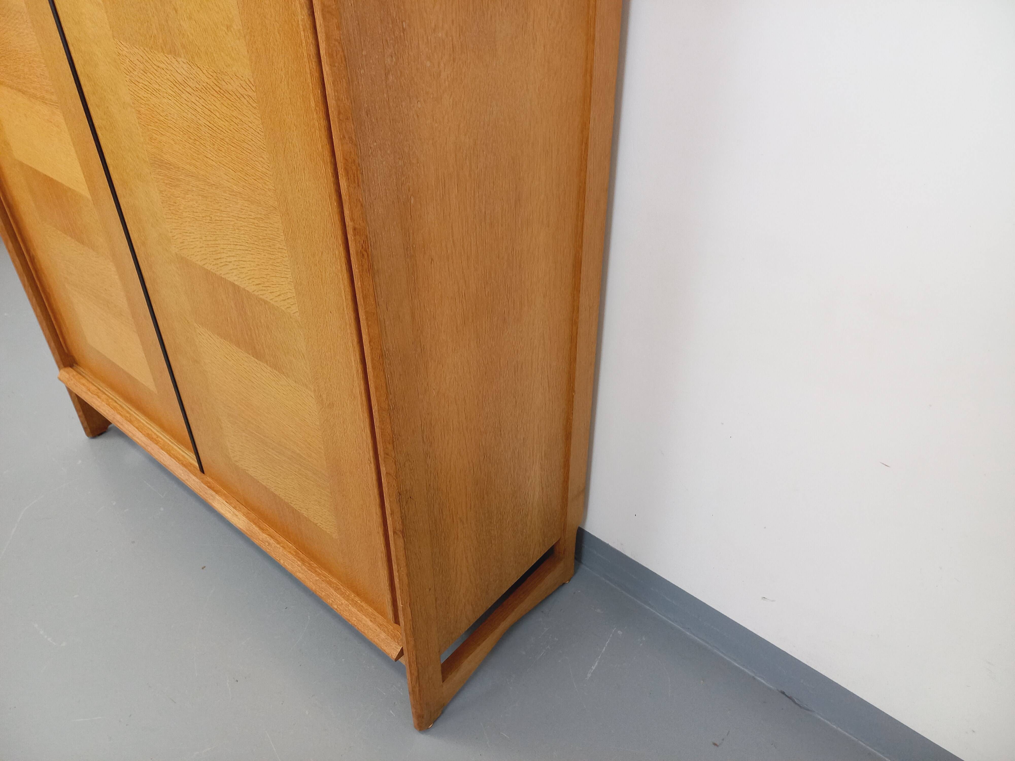 Vintage Guillerme et Chambron wardrobe in solid oak from the 60s