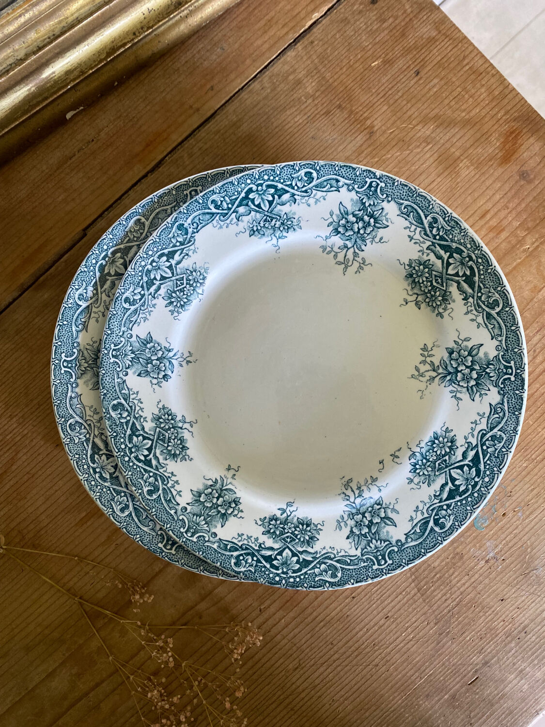 Old dessert service, compotier flat plates iron Prima Saint Amand